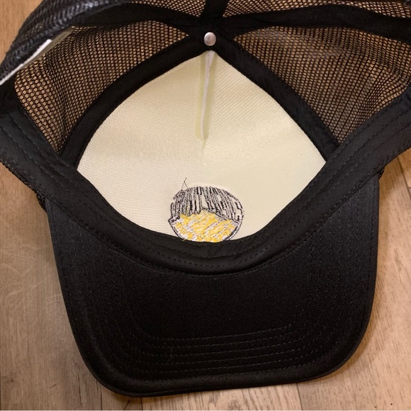 Vintage Trucker Hat Snapback Retro Everything To Live For Mountain Hiking Happy - Picture 6 of 6